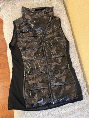 Calvin Klein Black Camouflage Quilted Vest with High Collar